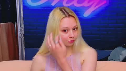 alessiacroft online show from 06/15/26, 04:15