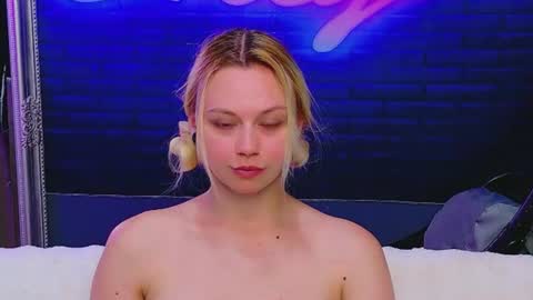 alessiacroft online show from 06/27/26, 04:17
