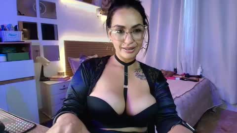 Snapshot of alessiadiangelo1 chatting on 04/30/26, 08:26 alessia online show from 04/30/26, 08:26