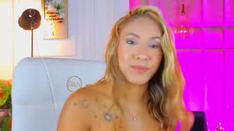 Snapshot of alessialondon chatting on 06/23/26, 10:13 Alessia online show from 06/23/26, 10:13