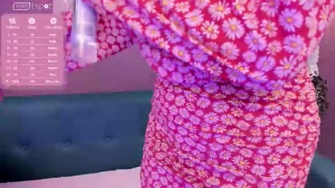 Snapshot of alessiia__ chatting on 02/15/26, 03:03 alessiia__ online show from 02/15/26, 03:03