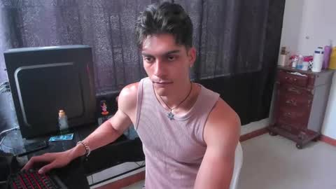 Snapshot of alessio_vale chatting on 04/07/26, 05:35 alessio Vale online show from 04/07/26, 05:35