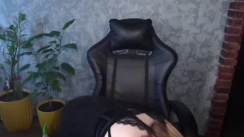 Alex online show from 05/02/26, 11:37