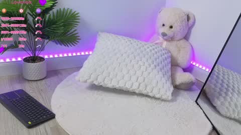 Snapshot of alessyaaa chatting on 04/03/26, 11:14 Ale online show from 04/03/26, 11:14