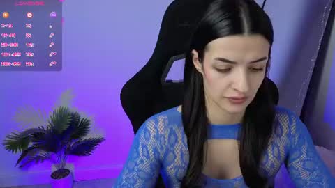 Snapshot of alessyaaa chatting on 06/14/26, 10:01 Ale online show from 06/14/26, 10:01