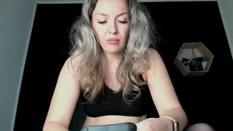 Snapshot of alesys69 chatting on 05/04/26, 09:44 alesys69 online show from 05/04/26, 09:44