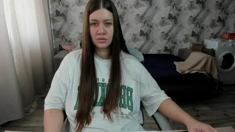 Aletta Oushen online show from 05/01/26, 09:03