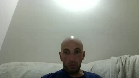 Snapshot of alex120475 chatting on 01/17/26, 08:45 alex120475 online show from 01/17/26, 08:45