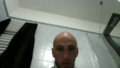 Snapshot of alex120475 chatting on 03/04/26, 08:42 alex120475 online show from 03/04/26, 08:42