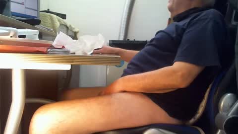 Snapshot of alex47100 chatting on 12/26/24, 09:11 alex47100 online show from 12/26/24, 09:11