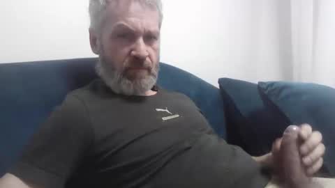 Snapshot of alex80581 chatting on 11/30/25, 11:25 Alexey online show from 11/30/25, 11:25