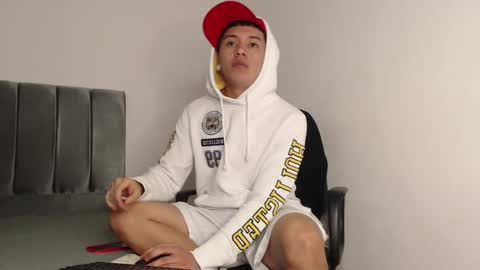 Owen online show from 12/01/24, 11:58