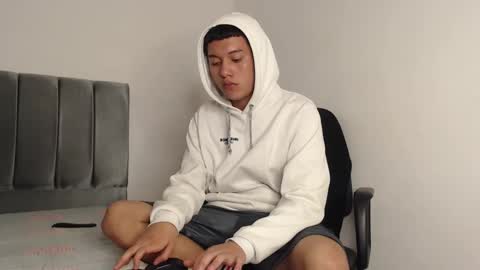 Owen online show from 01/21/25, 04:54