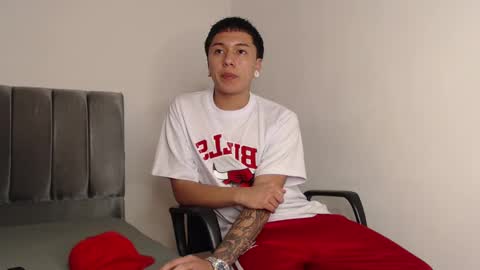 Owen online show from 02/15/25, 02:58