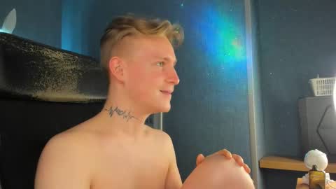 Snapshot of alex__sweet chatting on 03/01/26, 06:54 your Alex online show from 03/01/26, 06:54