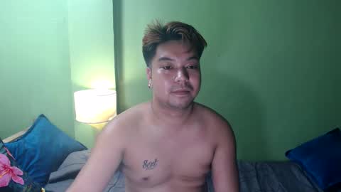 Snapshot of alex_babex chatting on 03/27/26, 08:09 Steve online show from 03/27/26, 08:09