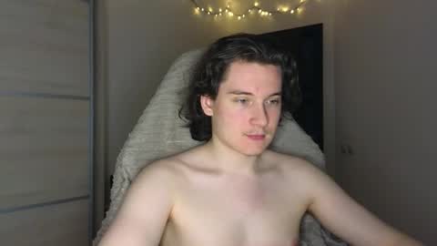 FAVORITE online show from 12/03/25, 04:05