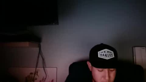 Snapshot of alex_colombia_b chatting on 02/05/25, 01:37 alex online show from 02/05/25, 01:37