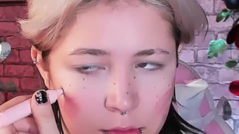 Snapshot of alex_howell chatting on 02/13/25, 08:55 alex_howell online show from 02/13/25, 08:55