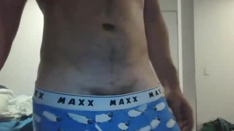 Snapshot of alex_malaka2005 chatting on 12/04/24, 12:14 Alex online show from 12/04/24, 12:14