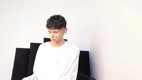 alex_mark_ online show from 10/31/25, 01:45