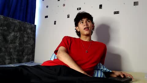 alex_mark_ online show from 04/30/26, 07:09