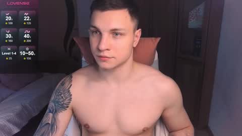 alex_milson online show from 02/11/25, 06:22