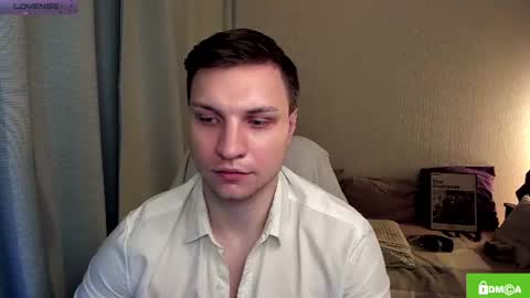alex_milson online show from 06/19/26, 08:56