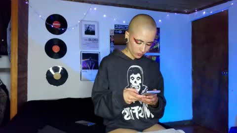 Alex online show from 02/16/25, 10:43