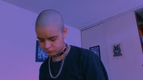 Snapshot of alex_one888 chatting on 02/04/26, 06:25 Alex online show from 02/04/26, 06:25