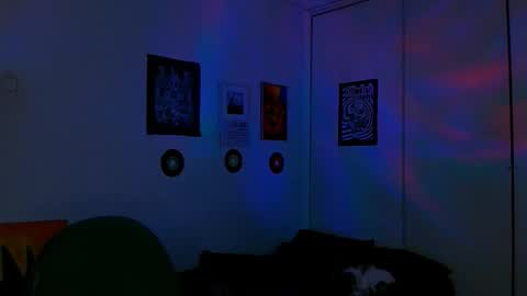 Snapshot of alex_one888 chatting on 02/12/26, 11:00 Alex online show from 02/12/26, 11:00