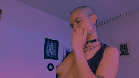 Snapshot of alex_one888 chatting on 02/13/26, 08:38 Alex online show from 02/13/26, 08:38