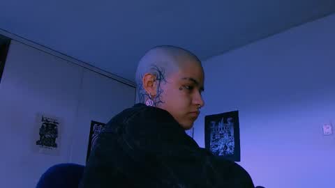 Snapshot of alex_one888 chatting on 02/17/26, 09:10 Alex online show from 02/17/26, 09:10