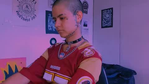 Snapshot of alex_one888 chatting on 02/25/26, 07:45 Alex online show from 02/25/26, 07:45