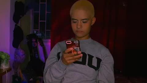 Snapshot of alex_one888 chatting on 03/05/26, 11:23 Alex online show from 03/05/26, 11:23