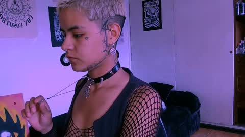 Snapshot of alex_one888 chatting on 03/31/26, 09:15 Alex online show from 03/31/26, 09:15