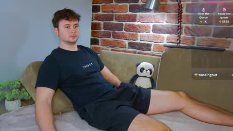 Alex online show from 12/14/25, 06:41