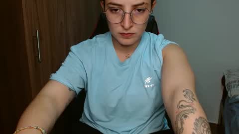 Snapshot of alex_parker07 chatting on 01/25/25, 11:54 Alex Parker online show from 01/25/25, 11:54