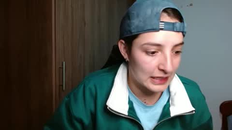 Snapshot of alex_parker07 chatting on 02/01/25, 12:29 Alex Parker online show from 02/01/25, 12:29