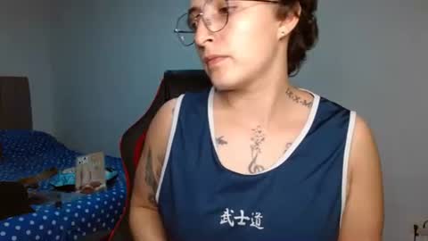 Snapshot of alex_parker07 chatting on 02/13/25, 04:00 Alex Parker online show from 02/13/25, 04:00