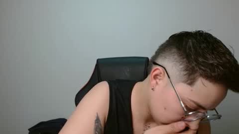 Snapshot of alex_parker07 chatting on 09/19/25, 12:34 Alex Parker online show from 09/19/25, 12:34