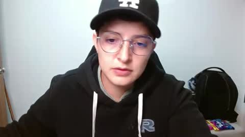 Snapshot of alex_parker07 chatting on 10/17/25, 12:47 Alex Parker online show from 10/17/25, 12:47