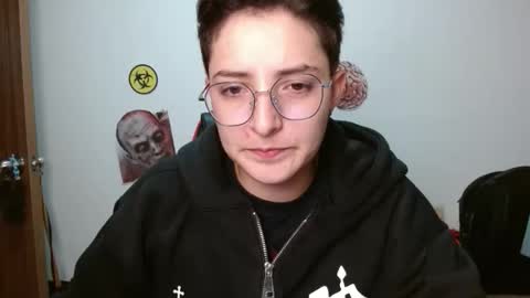 Snapshot of alex_parker07 chatting on 11/10/25, 11:04 Alex Parker online show from 11/10/25, 11:04