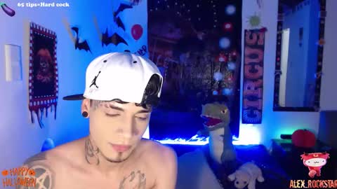    online show from 10/22/25, 01:06