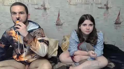 Alex and Sarah online show from 02/10/25, 10:40