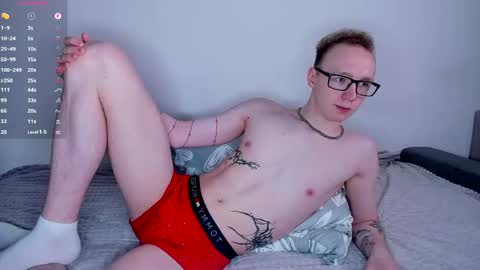 Snapshot of alex_silent chatting on 05/21/26, 12:12 alex_silent online show from 05/21/26, 12:12