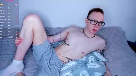 Snapshot of alex_silent chatting on 06/19/26, 11:47 alex_silent online show from 06/19/26, 11:47