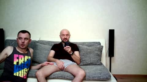 Snapshot of alex_tobey chatting on 10/15/25, 02:55 Alex and Tobey online show from 10/15/25, 02:55
