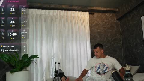 Snapshot of alex_tower chatting on 01/18/25, 06:43 Alex Towers online show from 01/18/25, 06:43