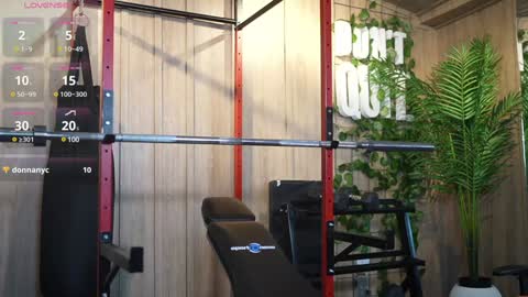 Snapshot of alex_tower chatting on 01/30/25, 09:58 Alex Towers online show from 01/30/25, 09:58